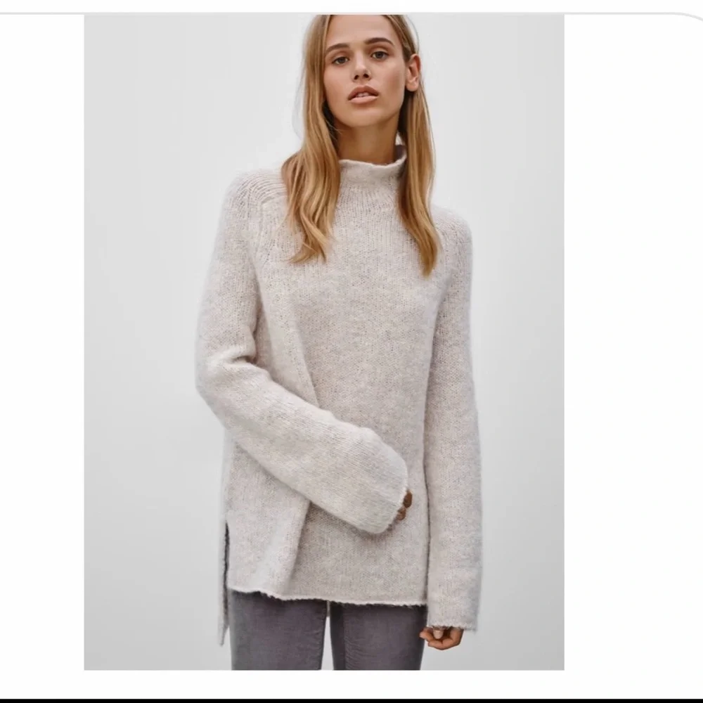 Aritzia Large Golden TNA Wool Blend Mock Neck Knit Sweater. Oatmeal. - Picture 2 of 14